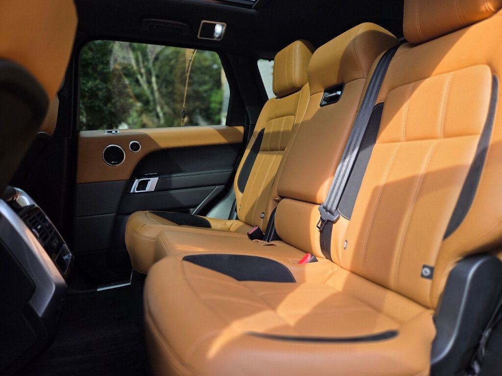 2022 Land Rover Range Rover Sport SuperCharged HSE Dynamic photo 12