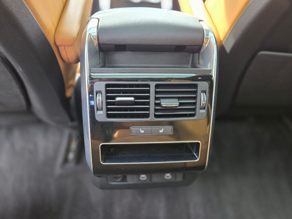 2022 Land Rover Range Rover Sport SuperCharged HSE Dynamic photo 13