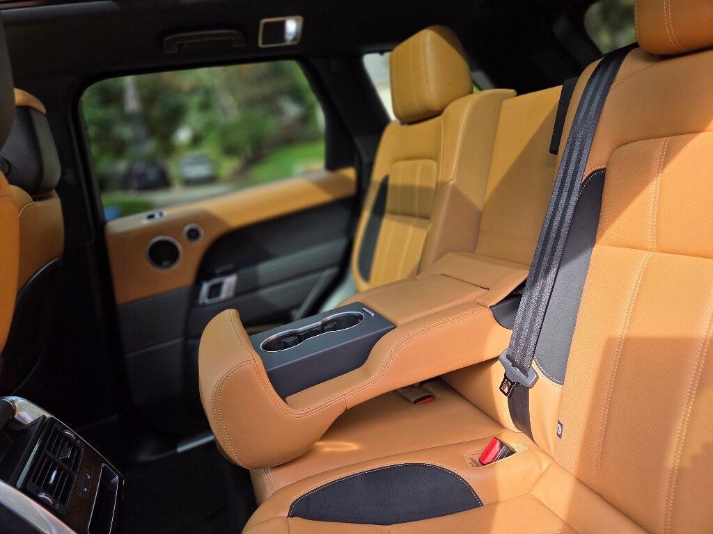 2022 Land Rover Range Rover Sport SuperCharged HSE Dynamic photo 16