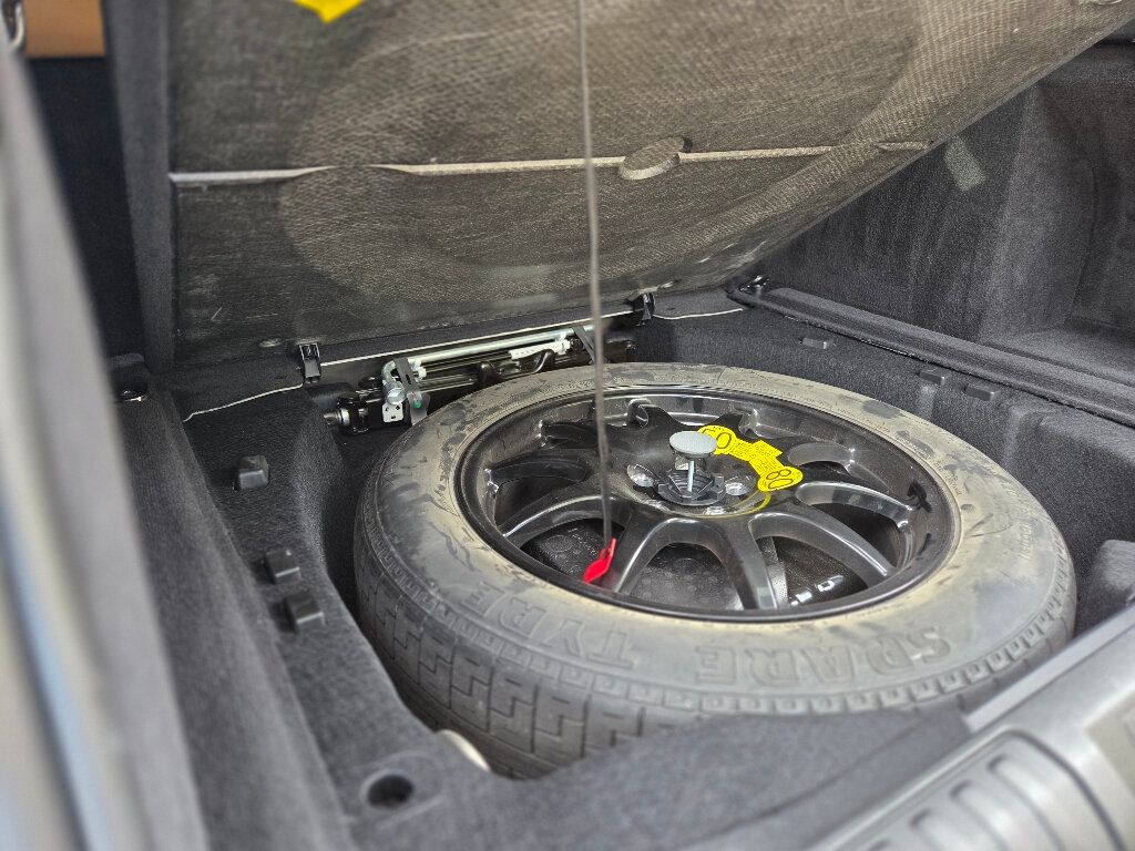 2022 Land Rover Range Rover Sport SuperCharged HSE Dynamic photo 19