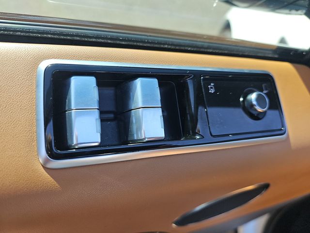 2022 Land Rover Range Rover Sport V8 Supercharged SVR - 22997308 - 20