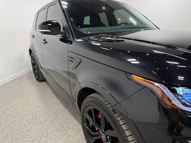 2022 Land Rover Range Rover Sport V8 Supercharged SVR - 22982892 - 4