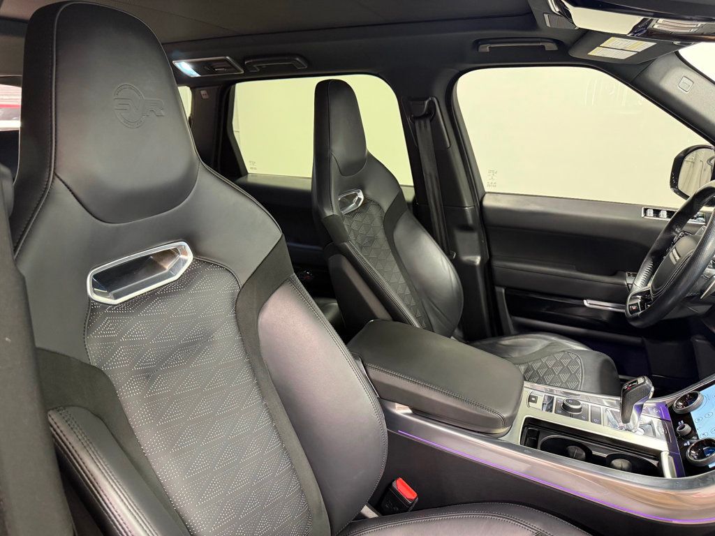 2022 Land Rover Range Rover Sport V8 Supercharged SVR - 22982892 - 54