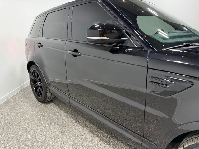 2022 Land Rover Range Rover Sport V8 Supercharged SVR - 22982892 - 5