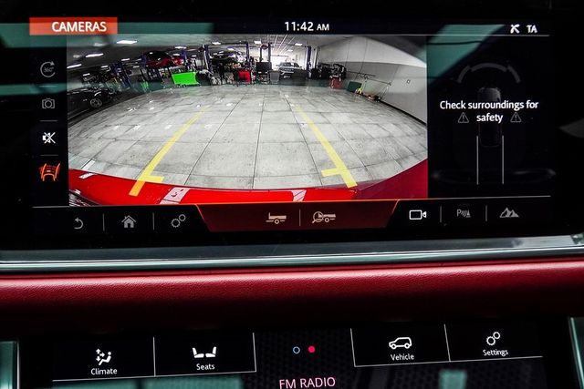 2022 Land Rover Range Rover Sport V8 Supercharged SVR - 22981497 - 25