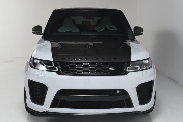 2022 Land Rover Range Rover Sport V8 Supercharged SVR Carbon Edition - 22625827 - 9