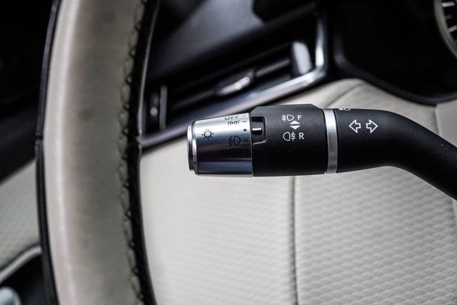 2022 Land Rover Range Rover Velar P250 R-Dynamic S - 23040489 - 30