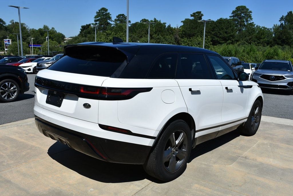 2022 Land Rover Range Rover Velar P250 R-Dynamic S photo 12