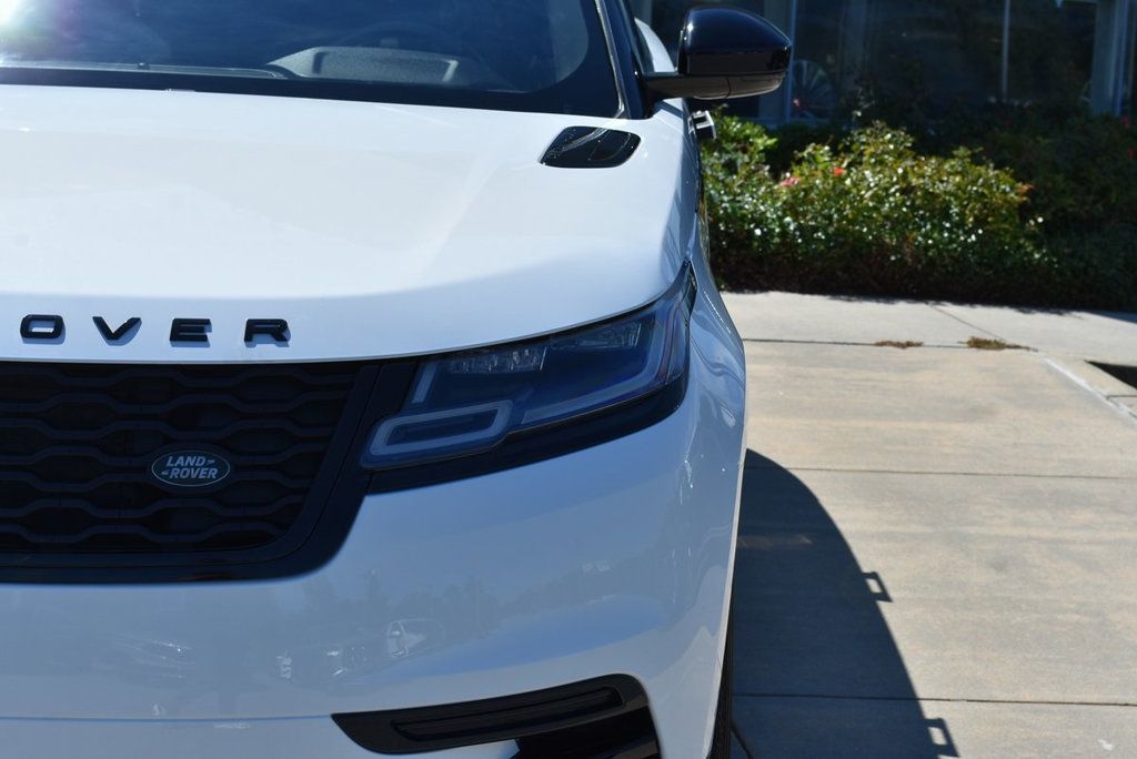 2022 Land Rover Range Rover Velar P250 R-Dynamic S photo 5