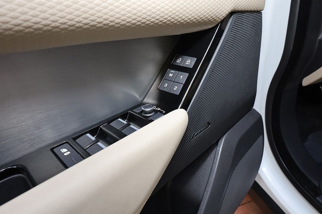 2022 Land Rover Range Rover Velar P250 R-Dynamic S - 23084143 - 26
