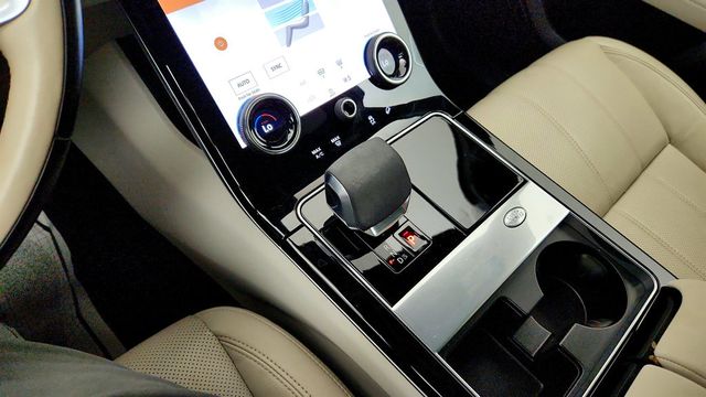 2022 Land Rover Range Rover Velar P250 R-Dynamic S w/ Cold Climate Pack & Light Oyster Leather - 23040116 - 15