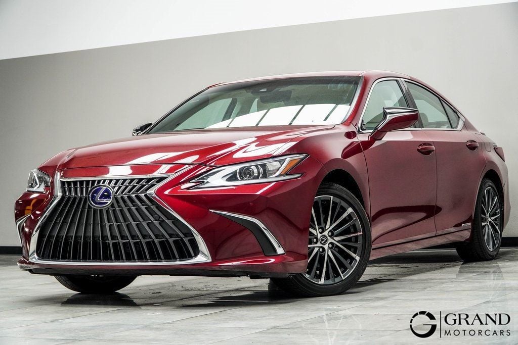 Used 2022 Lexus ES Hybrid 300h with VIN 58ADA1C10NU017927 for sale in Kennesaw, GA