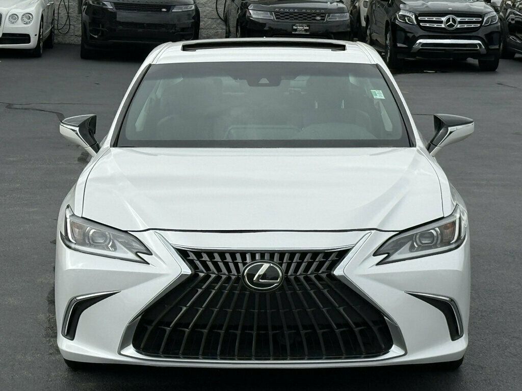 2022 Lexus ES ES 300h FWD - 23084120 - 10