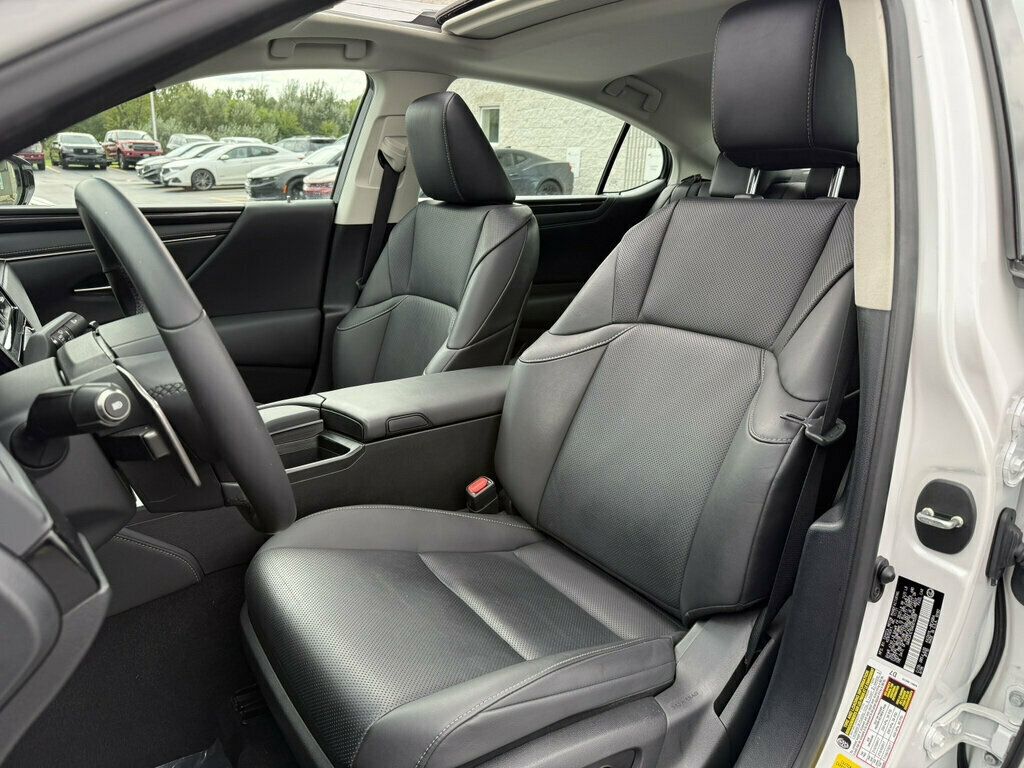 2022 Lexus ES ES 300h FWD - 23084120 - 12