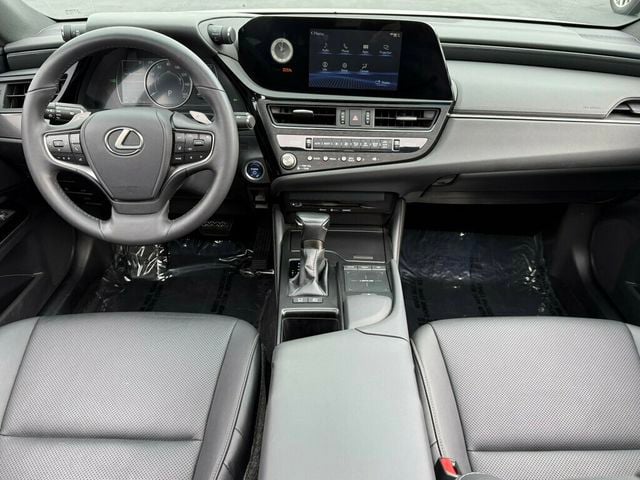 2022 Lexus ES ES 300h FWD - 23084120 - 1