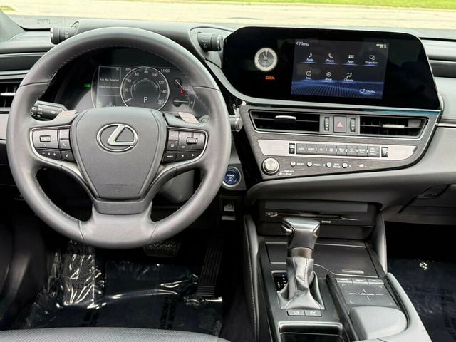 2022 Lexus ES ES 300h FWD - 23084120 - 20