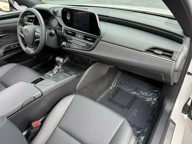2022 Lexus ES ES 300h FWD - 23084120 - 8