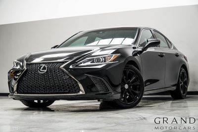 2022 Lexus ES