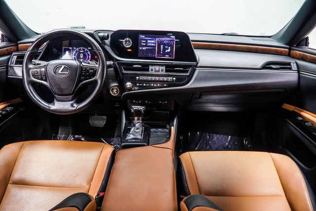 2022 Lexus ES 350 350's photo