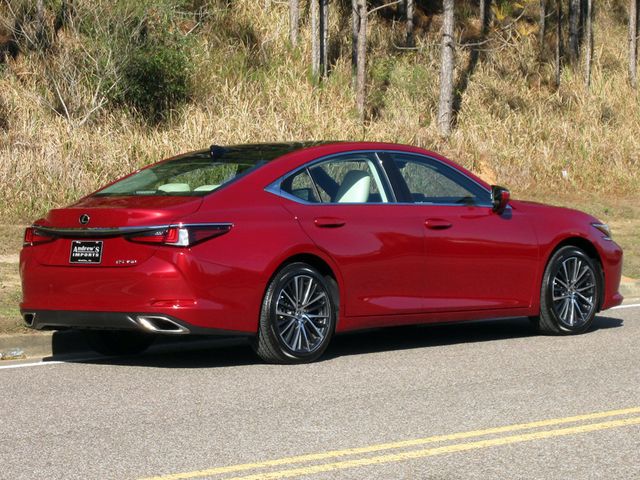 2022 Lexus ES 350 photo 5