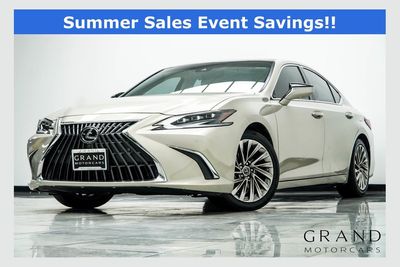 2022 Lexus ES