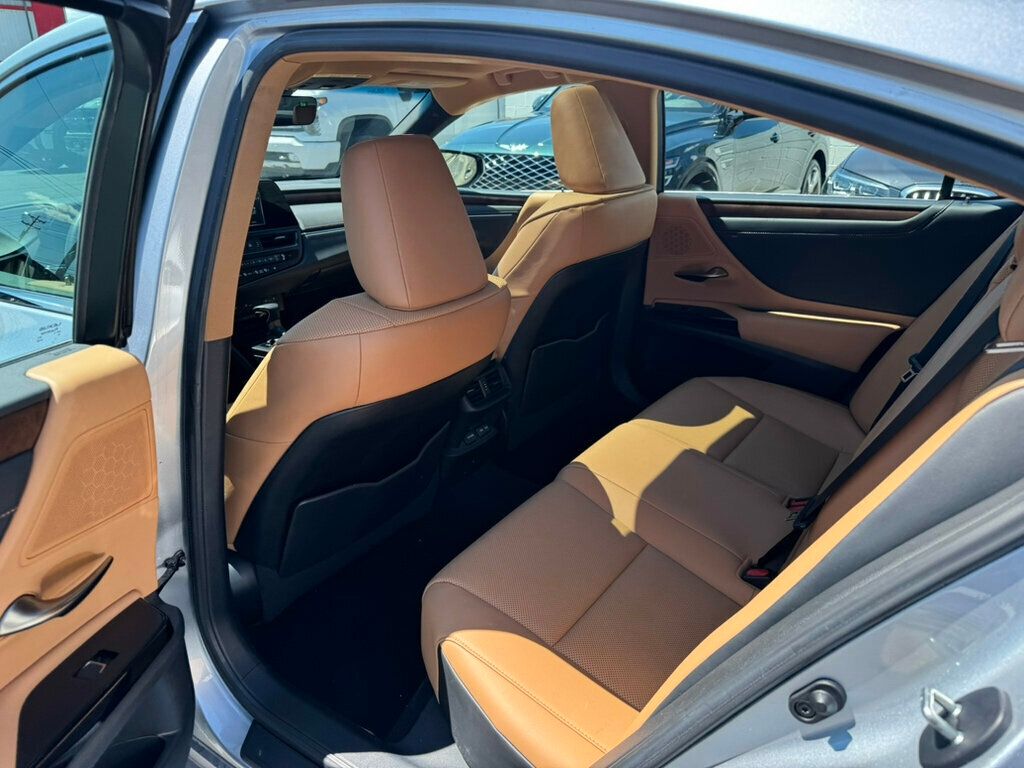 2022 Lexus ES LocalTrade/PremiumPkg/DynamicRadarCruiseControl/BlindSpot/NAV - 22907978 - 10