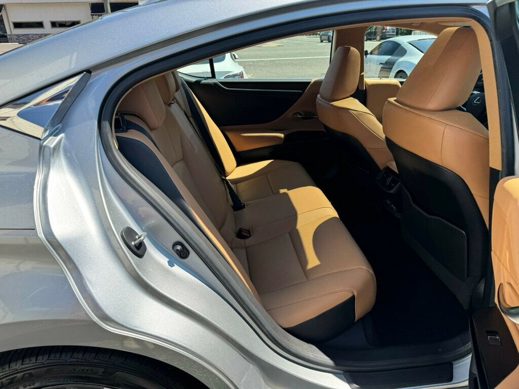 2022 Lexus ES LocalTrade/PremiumPkg/DynamicRadarCruiseControl/BlindSpot/NAV - 22907978 - 15