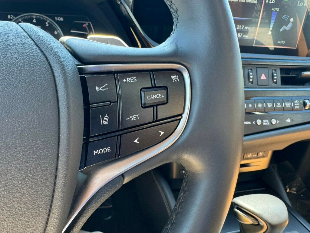 2022 Lexus ES LocalTrade/PremiumPkg/DynamicRadarCruiseControl/BlindSpot/NAV - 22907978 - 21