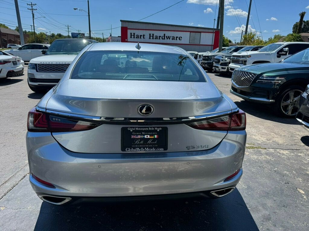 2022 Lexus ES 350 photo 4