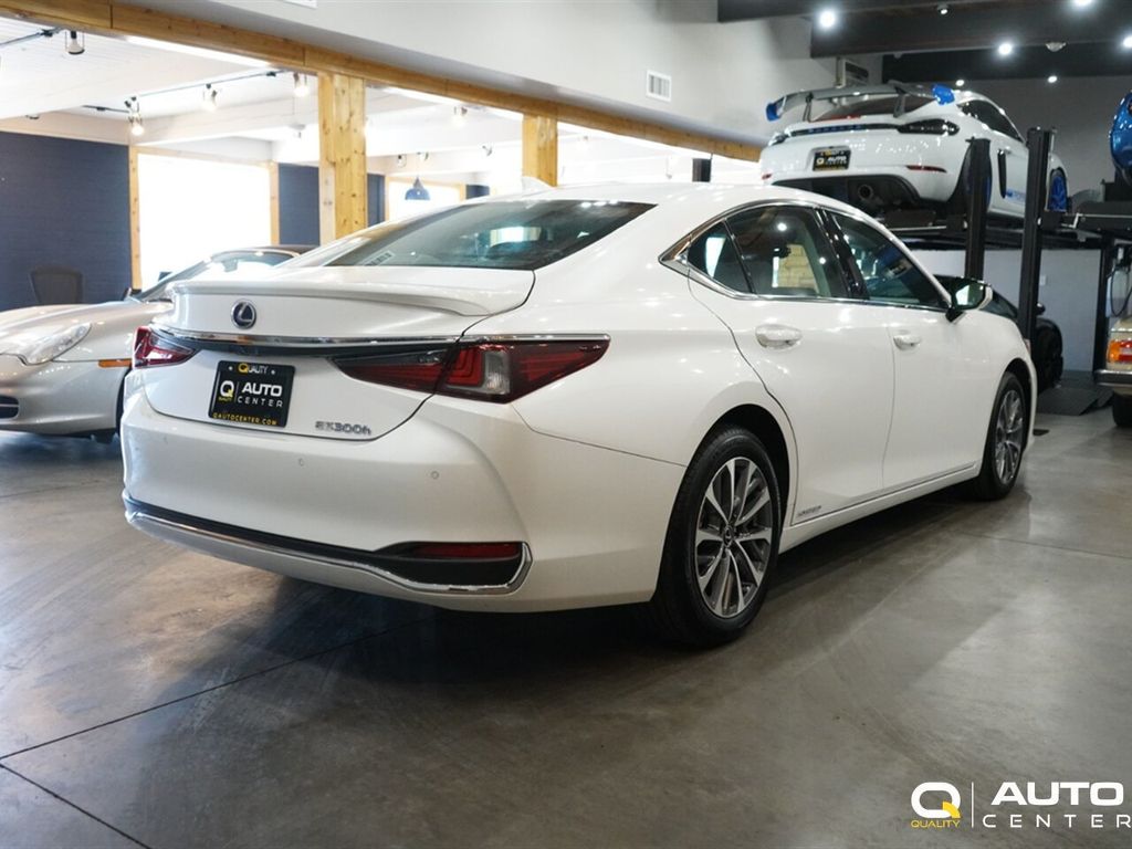 2022 Lexus ES 300h  - 23059033 - 3