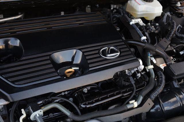 2022 Lexus ES 300h F Sport Hybrid - 23042936 - 10