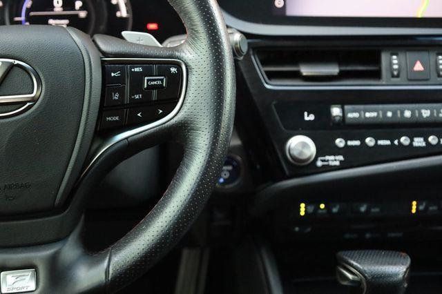 2022 Lexus ES 300h F Sport Hybrid - 23042936 - 38