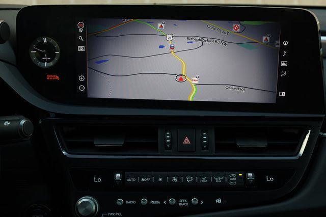 2022 Lexus ES 300h F Sport Hybrid - 23042936 - 46