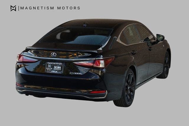 2022 Lexus ES 300h F Sport Hybrid - 23042936 - 8