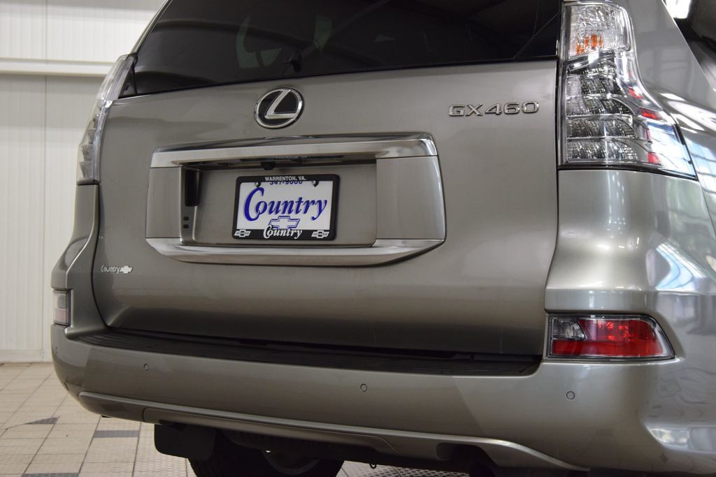 2022 Lexus GX GX 460 Premium 4WD - 23023246 - 18