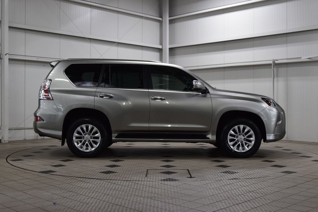 2022 Lexus GX GX 460 Premium 4WD - 23023246 - 8
