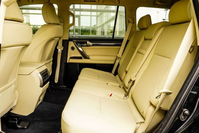 2022 Lexus GX GX 460 Premium 4WD - 22985120 - 39