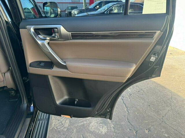 2022 Lexus GX LocalTrade/PremiumPkg/Heated&CooledSeats/BlindSpotMontor/NAV - 22757445 - 16