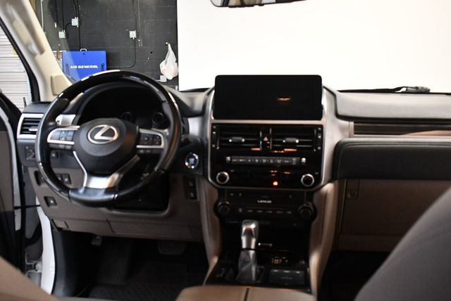 2022 Lexus GX PREMIUM + W/SPORT DESIGN PACKAGE - 22701051 - 35