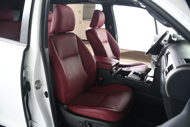 2022 Lexus GX WHITE 22 LEXUS GX460-PREMIUM PLUS WITH CAPTAINS CHAIRS - 23037749 - 31