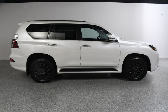 2022 Lexus GX WHITE 22 LEXUS GX460-PREMIUM PLUS WITH CAPTAINS CHAIRS - 23037749 - 3