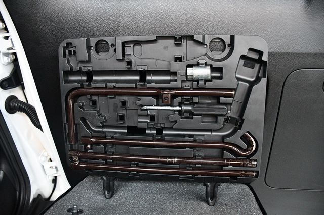 2022 Lexus GX WHITE 22 LEXUS GX460-PREMIUM PLUS WITH CAPTAINS CHAIRS - 23037749 - 77