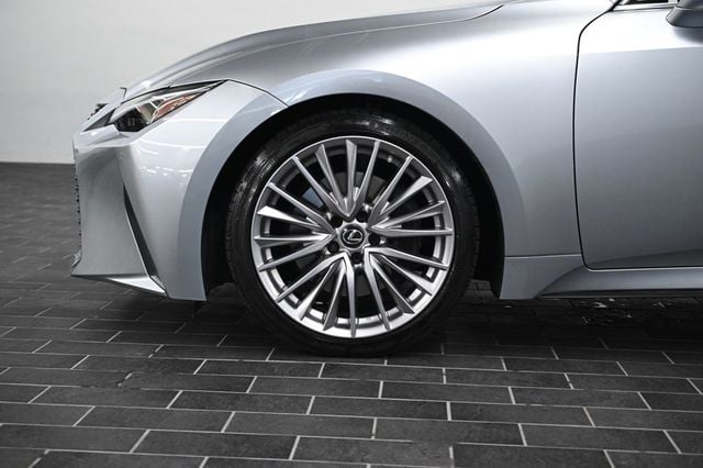 2022 Lexus IS 300 - 22765927 - 27