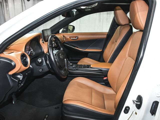 2022 Lexus IS 300 - 23046117 - 42
