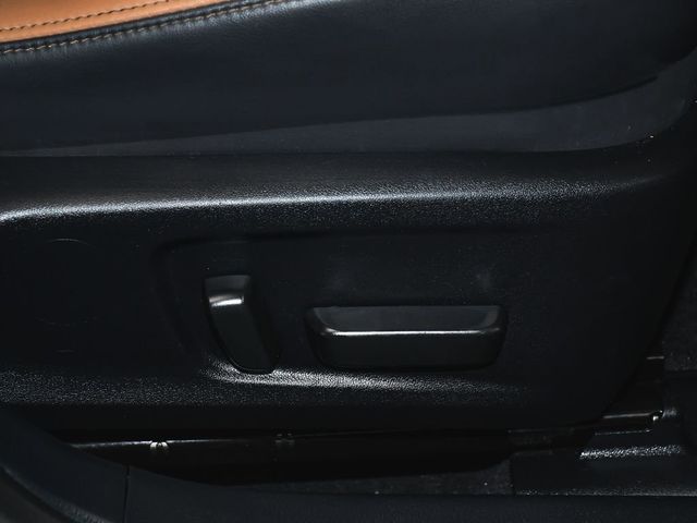 2022 Lexus IS 300 - 23046117 - 52