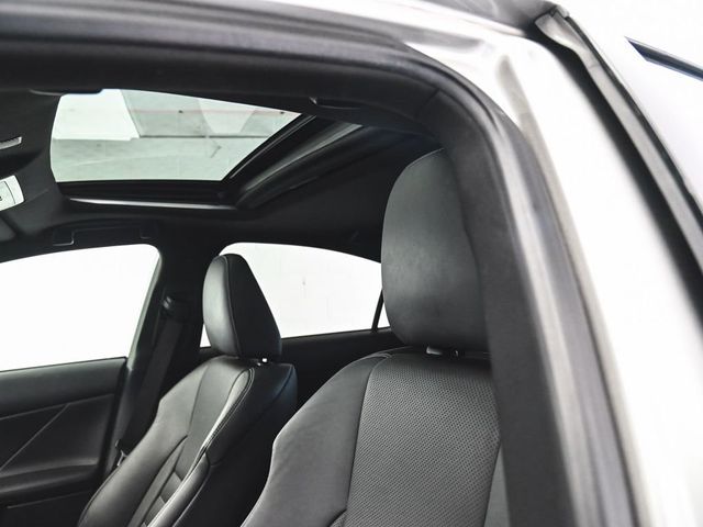 2022 Lexus IS 350 F SPORT - 23000440 - 30