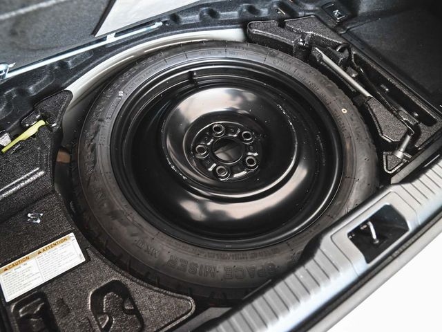 2022 Lexus IS 350 F SPORT - 23000440 - 39