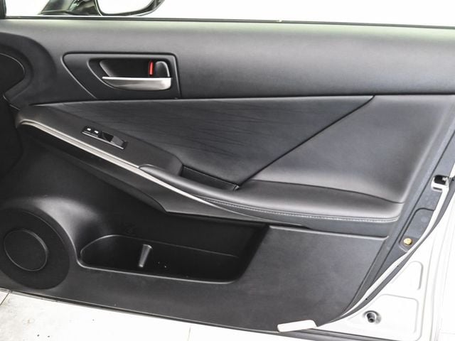 2022 Lexus IS 350 F SPORT - 23000440 - 8