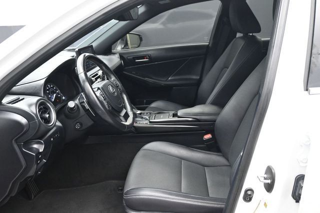 2022 Lexus IS IS 300 RWD - 23046100 - 5