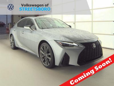 2022 Lexus IS
